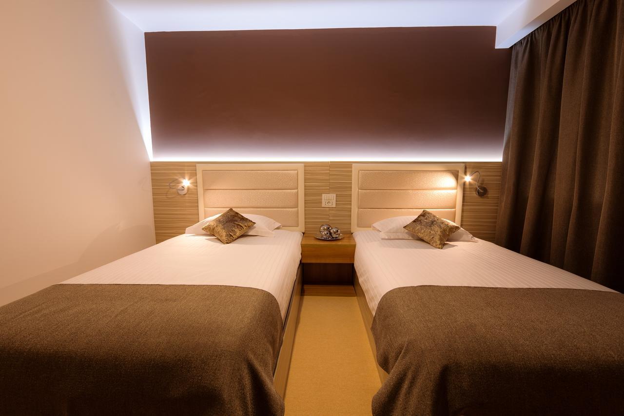 Premium Wellness Institute Hotel Bukarest Kültér fotó